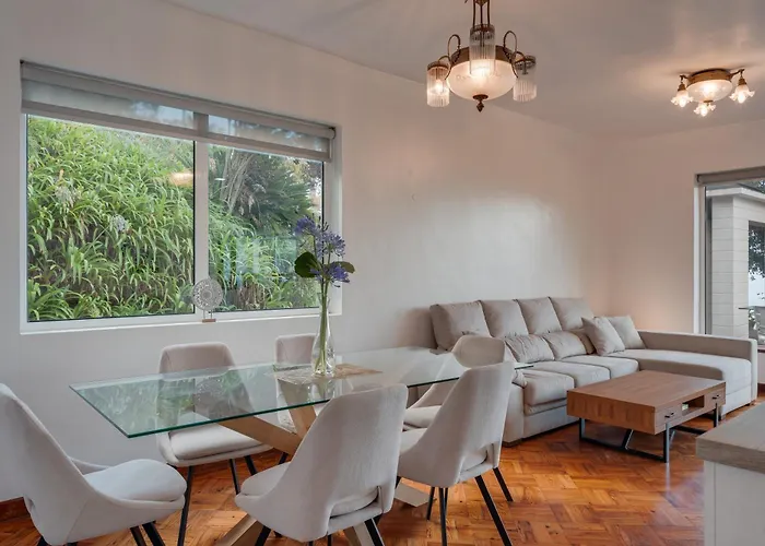 Natural Oasis With Panoramic View & Bio-diverse 9 950m2 Garden * Funchal (Madeira)