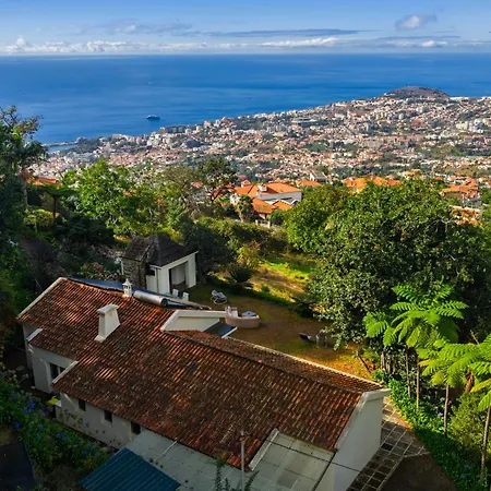 Natural Oasis With Panoramic View & Bio-diverse 9 950m2 Garden * 푼샬