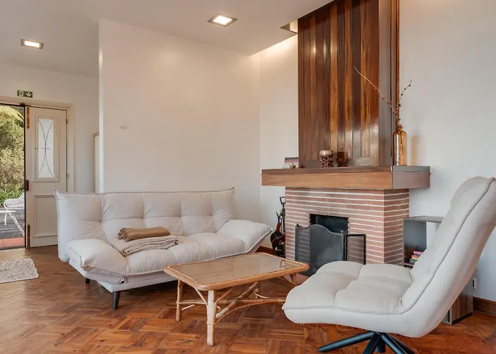 Natural Oasis With Panoramic View & Bio-diverse 9 950m2 Garden Funchal (Madeira)