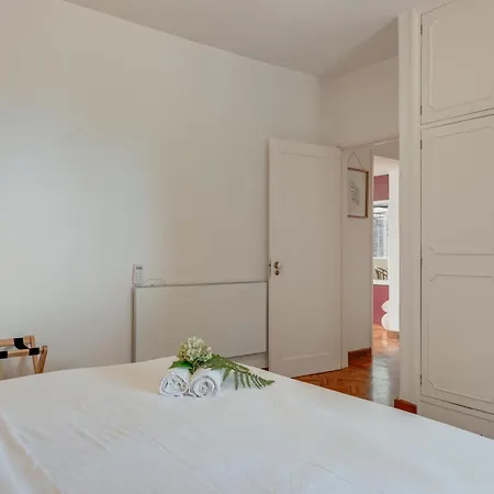 Natural Oasis With Panoramic View & Bio-diverse 9 950m2 Garden *