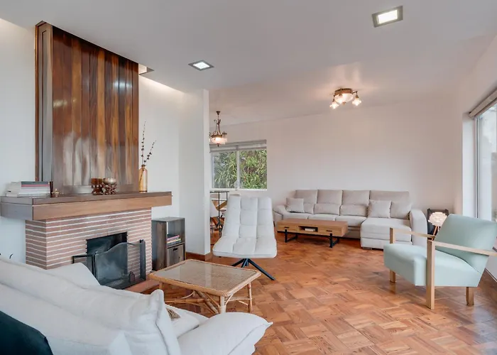 Natural Oasis With Panoramic View & Bio-diverse 9 950m2 Garden Villa Funchal (Madeira)